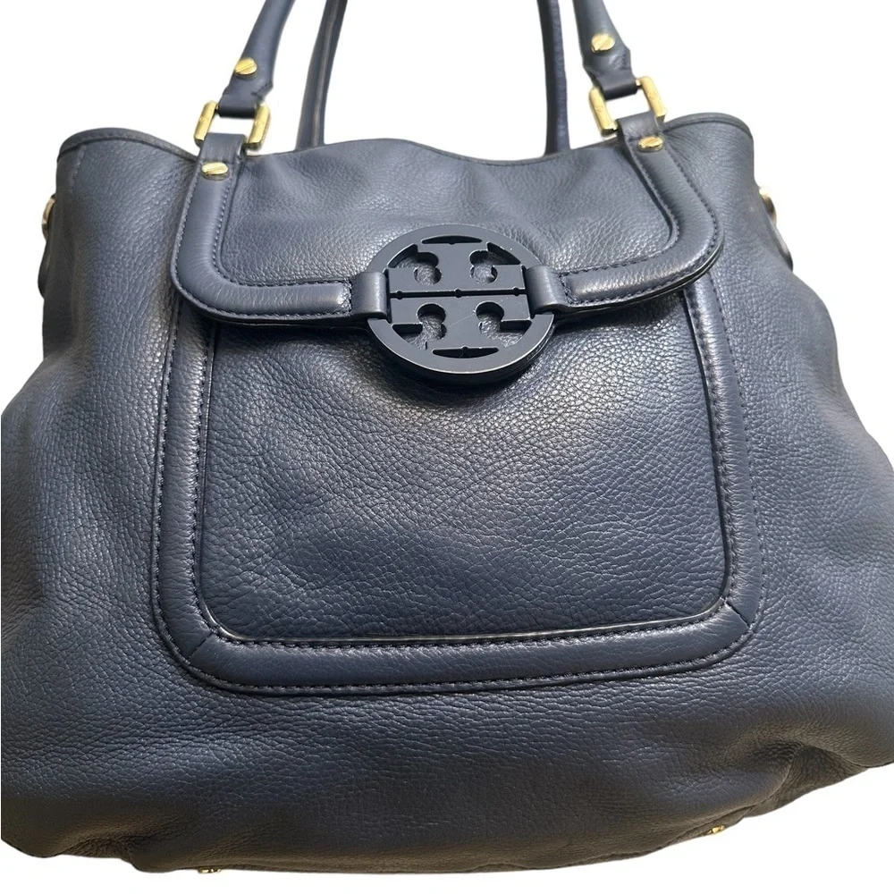 Tory Burch  Blue Leather Amanda Handbag/Shoulder Bag.$495